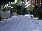 Neve e ghiaccio lungo via Camposanto Vecchio a Senigallia