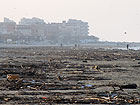 Detriti in spiagga a Senigallia