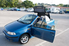Vendesi Fiat Punto cabrio azzurro metallizzato